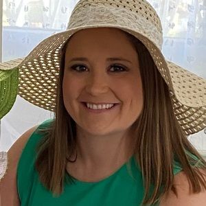 Meet your Posher, Mallory